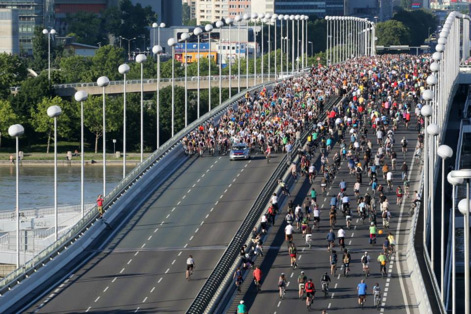 Photo: More than 1,400 government officials, business leaders, bike advocates and academics from some 50 nations gathered in Vienna. 