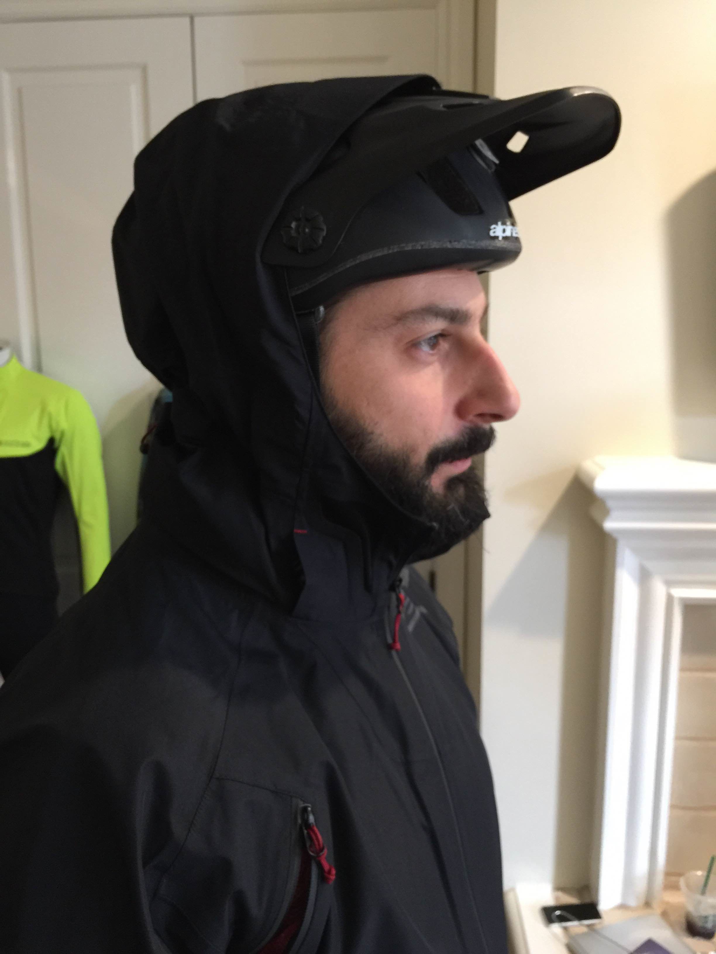 Alpinestars' Giulio Neri demonstrates the helmet compatibility of the Italian brand's All Mountain 2 WP Jacket.