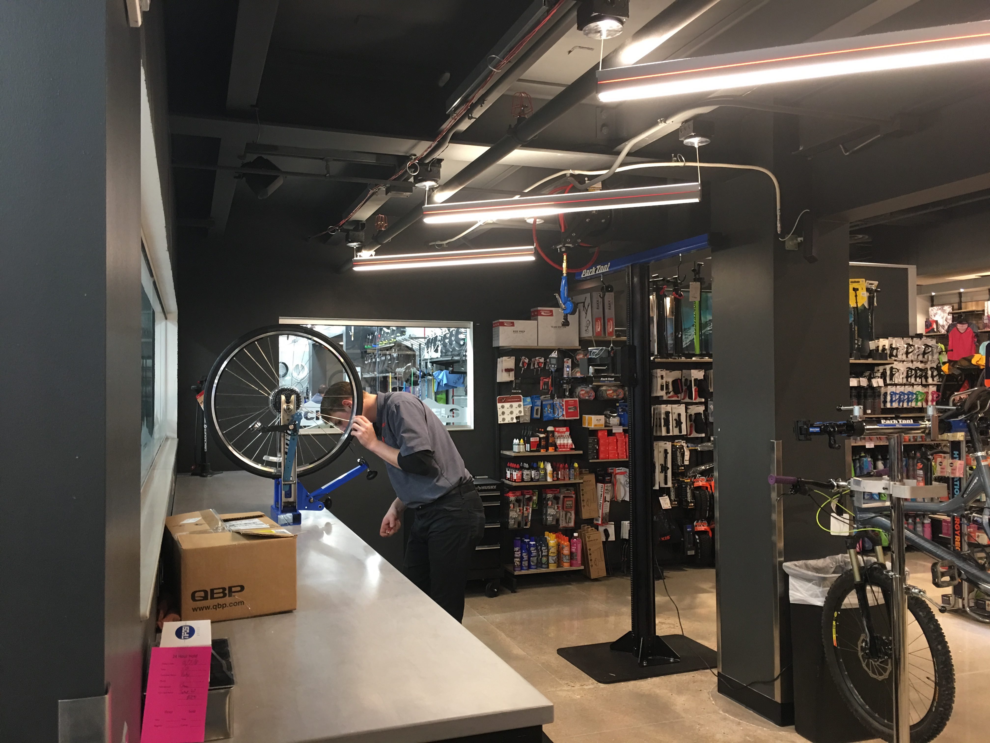 The bike tech area at Scheels' Colorado store.
