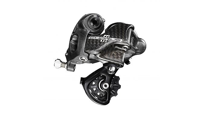 The new rear derailleur increases chain wrap and improves shifting to larger cogs.