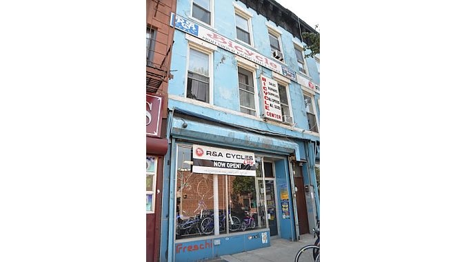 R&A's store front