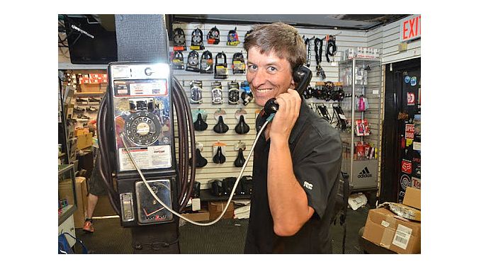 Web editor Steve Frothingham couldn't figure out how to text from Roy's phone
