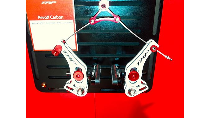 TRP's new RevoX combines the best features of its popular EuroX and CR959 cyclocross brakes. The new stoppers come in carbon ($280/bike) or aluminum ($150/bike).