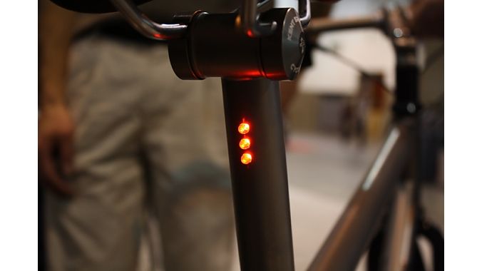 Steve Potts ran internal wires from a front generator hub to LEDs inside a seatpost on this custom commuter. Steve Potts ran internal wires from a front generator hub to LEDs inside a seatpost on this custom commuter.