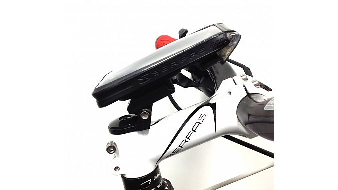 The Serfas Waterproof Phone Case