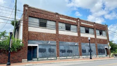 The building in 2021. Photo by Alex Jackson/instagram.com/dayton_architecture, used by permission.