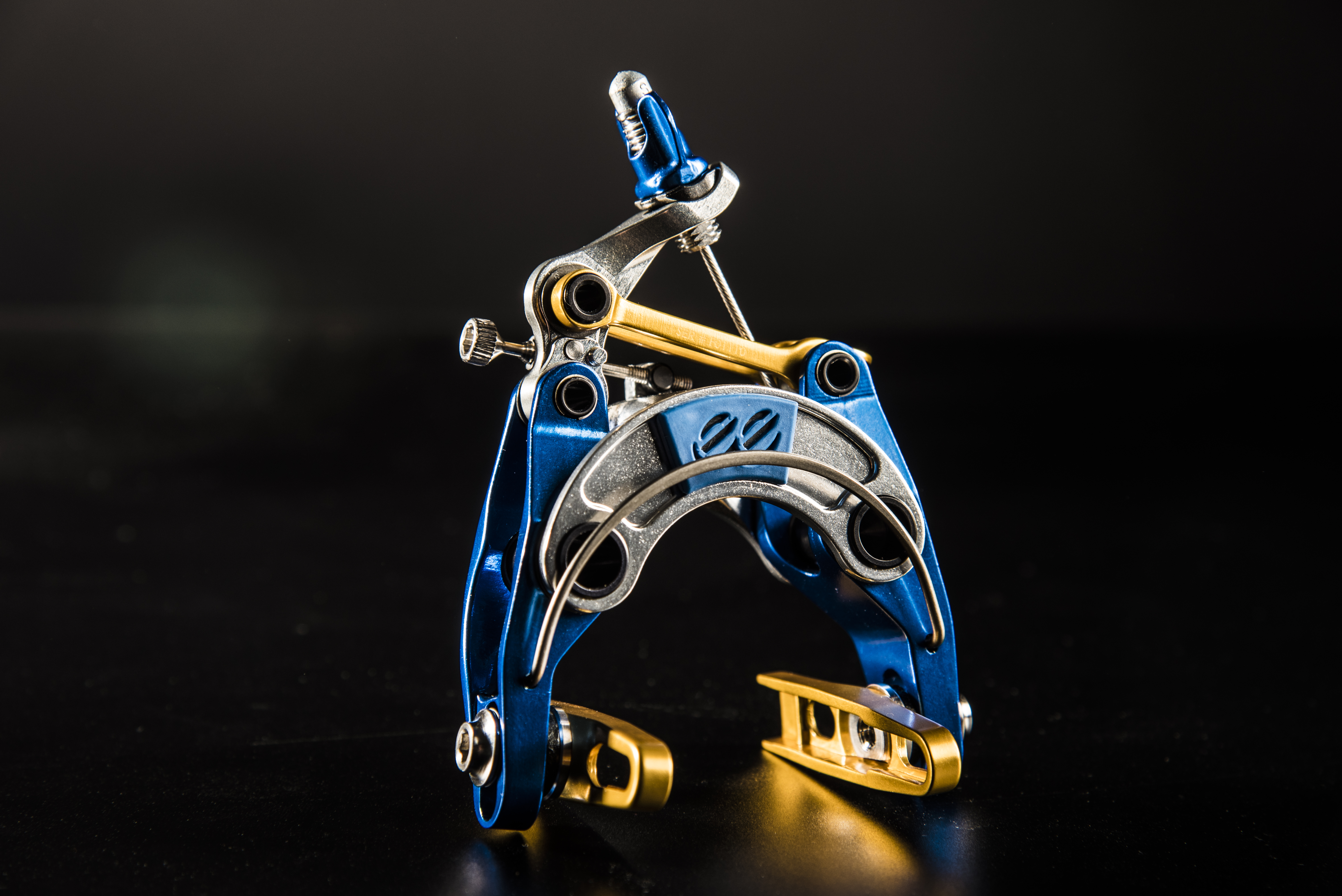 Cane Creek announces special-edition eeBrakes, coil sprung fork 