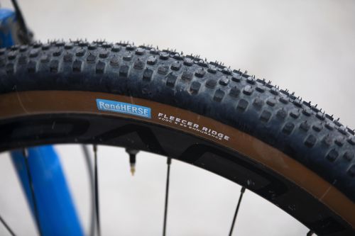 The René Herse Fleece Ridge tire.