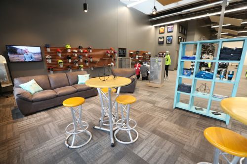 The shop also includes a customer lounge.