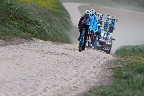 Factor Bikes is sponsoring the Ag2R La Mondiale team.