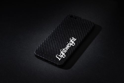 The Lightweight Schutzschild case for iPhone 6.