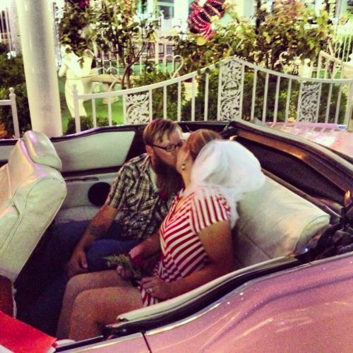 A pink Cadillac was the perfect vehicle for the drive-thru ceremony at Las Vegas' Little White Chapel.