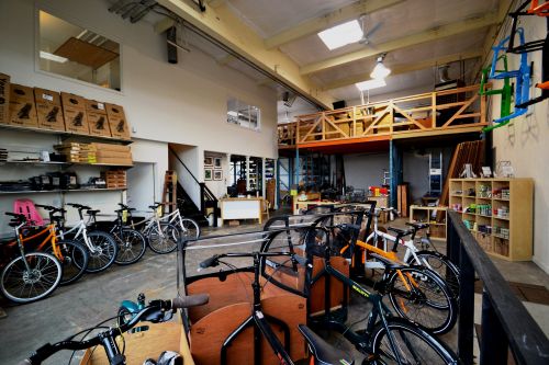 Spendid Cycles' Portland store. 