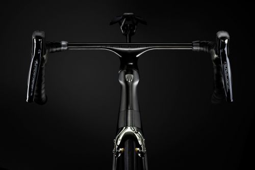 Front view of the new Madone.