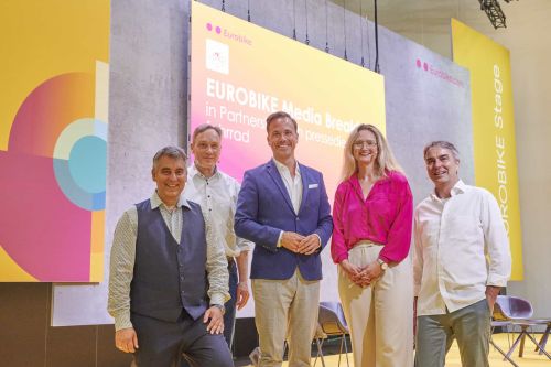 Eurobike head Philipp Ferger, center.