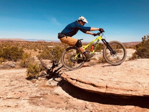 REEB Cycles' Jeff Lenosky demonstrating "The Punch" during an Outerbike group ride.