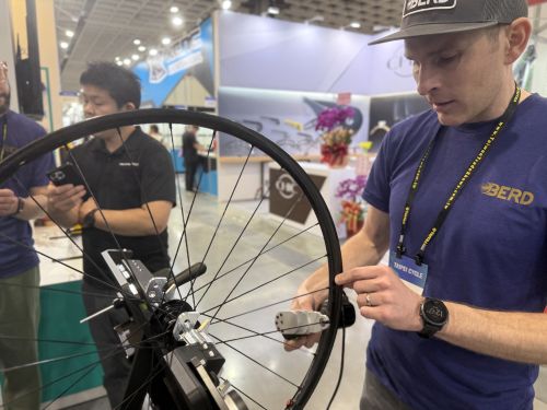 Berd CEO and co-founder Charlie Spanjers demonstrates the new External Driver.