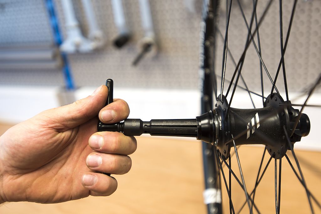 Bicycle sales hub caps