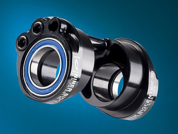 Eccentric bottom bracket fixed new arrivals gear