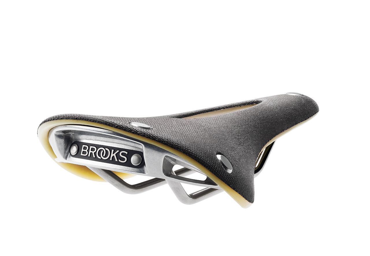 BROOKS Cambium C15 Carved All Weather Brooks England Cambium C15 Carved All-Weather Review | Tested