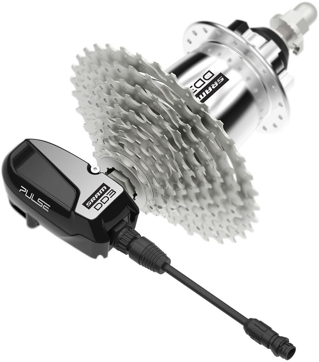 Automatic derailleur outlet