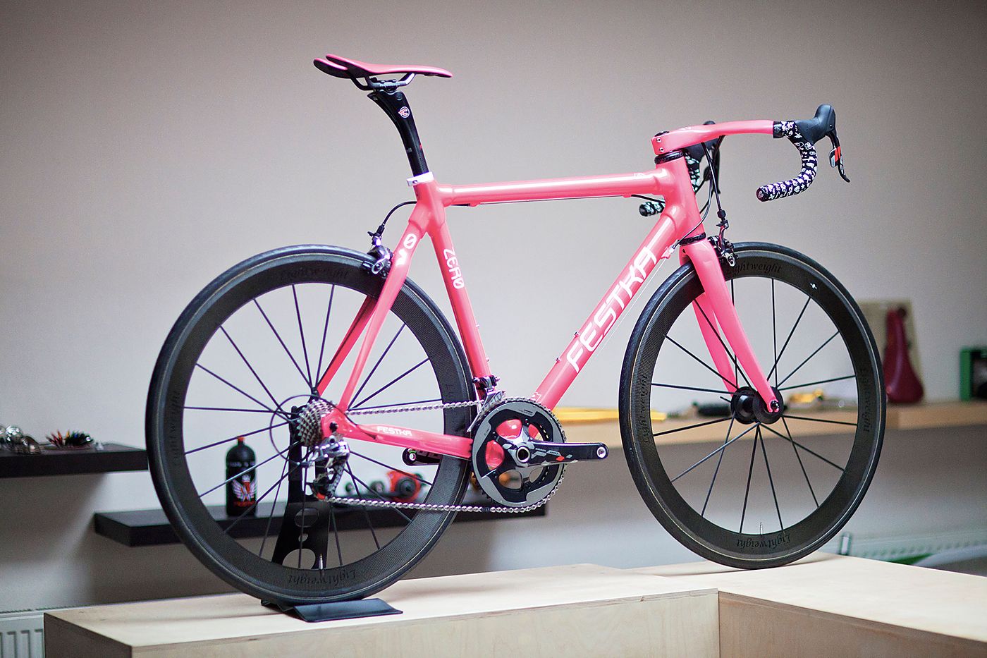 Lugged on sale carbon frame