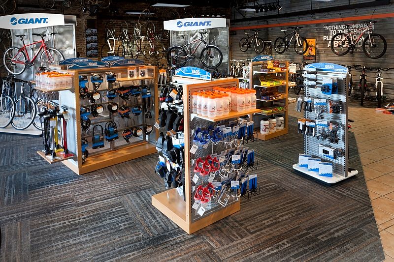 giant bike shops