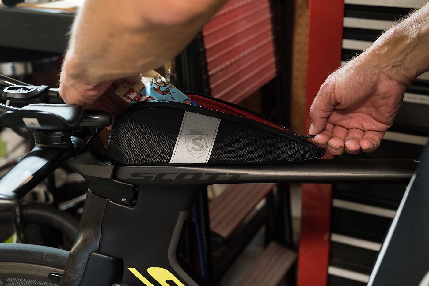 direct mount top tube bag