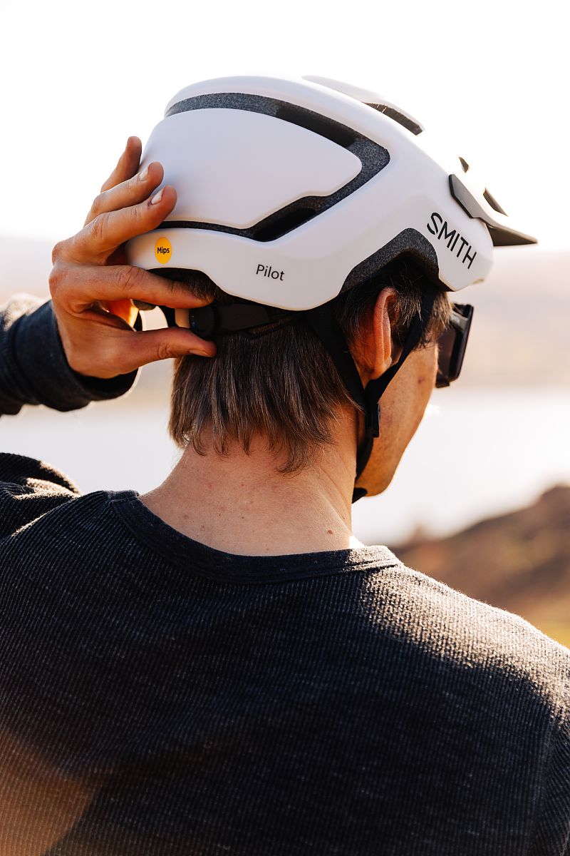 casco shoei gt-air cog tc-9 Shoei GT-Air 3 Nile Helmet TC9 Black/Gold