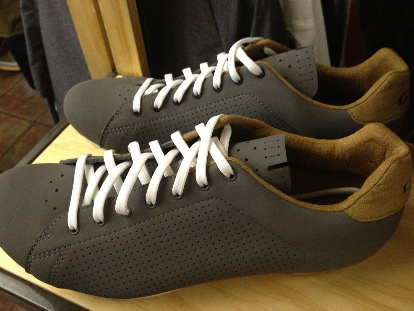 giro knit road shoes