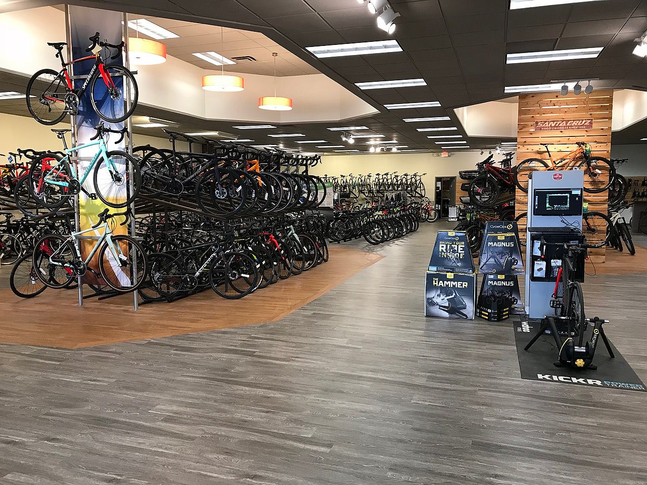 Toms discount bike shop
