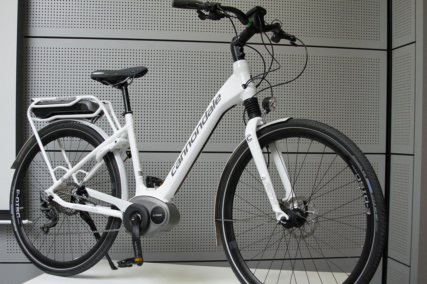 cannondale bosch electric bike