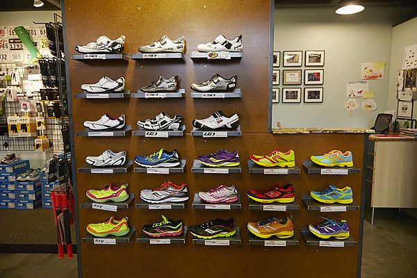speciality running shoe stores