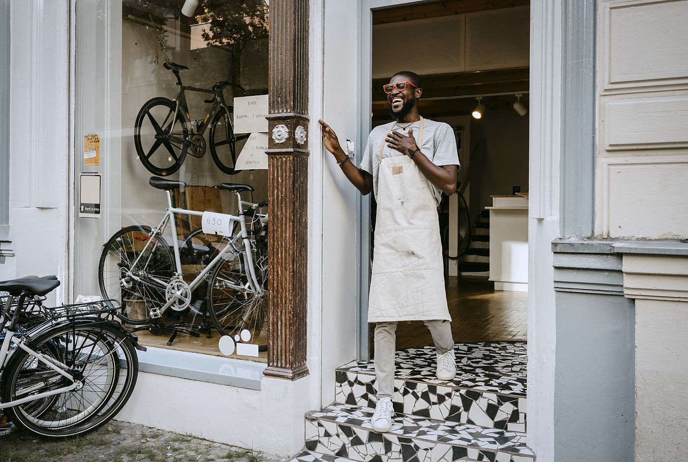Stores that cheap sell bicycles