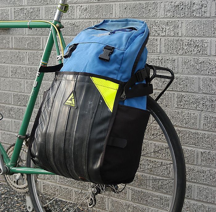 Green hotsell guru pannier
