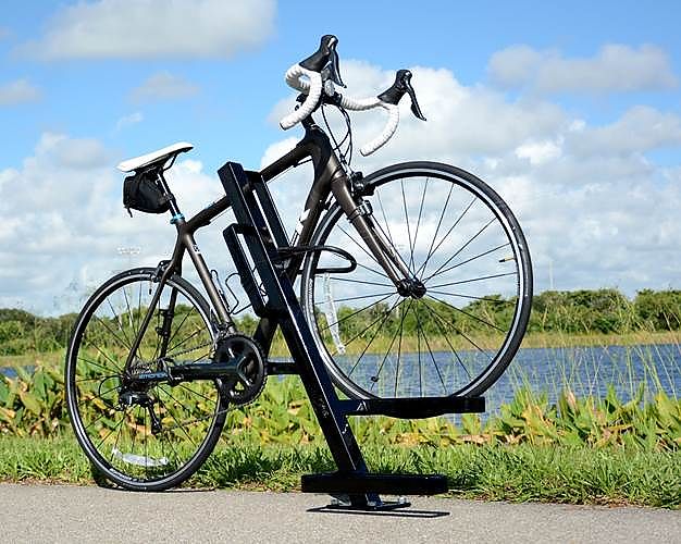 High density store bike racks