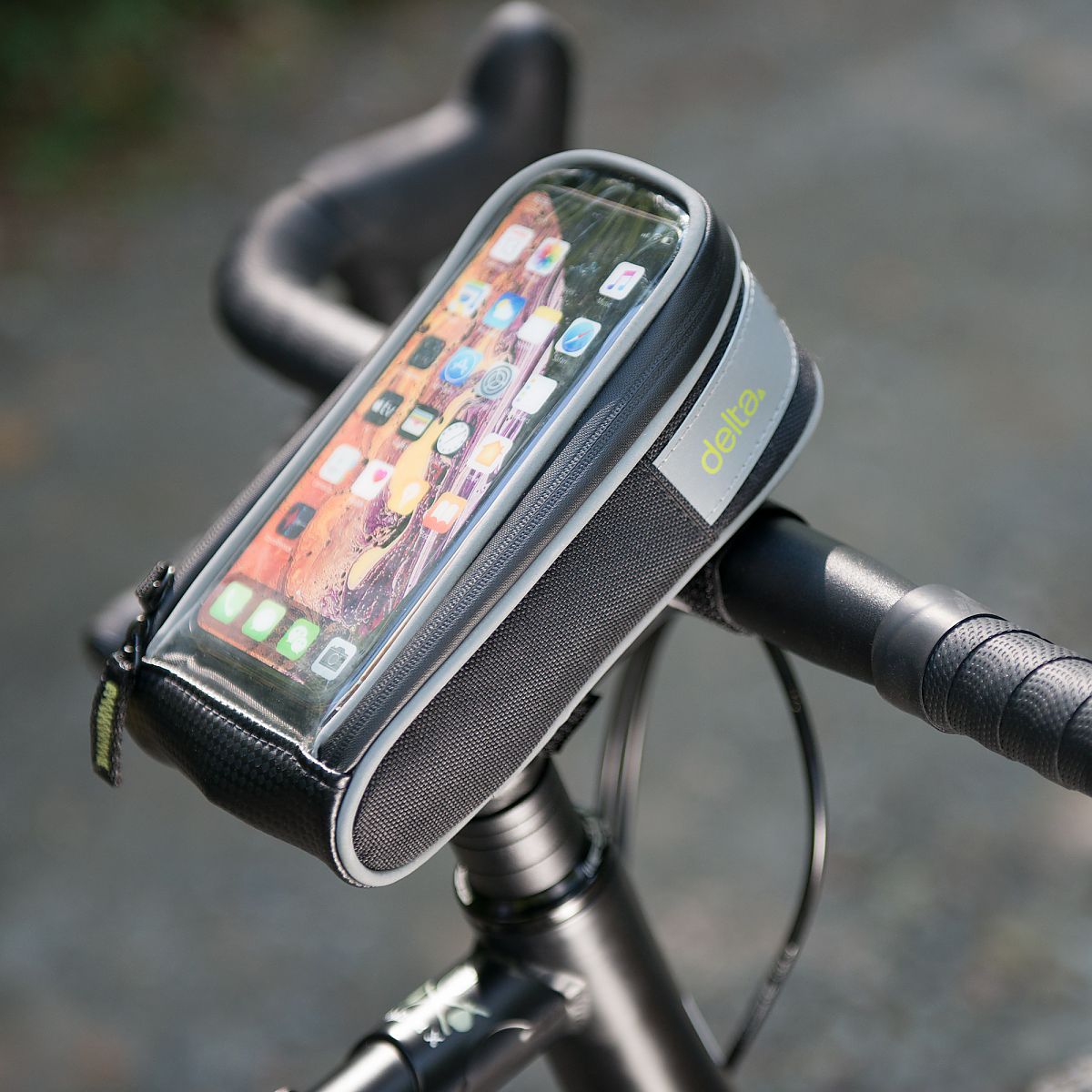 Bicycle Cell Phone Holder Mount for Handlebar Handlebar Roll.