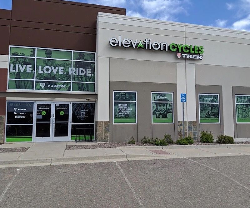 Trek store locations clearance