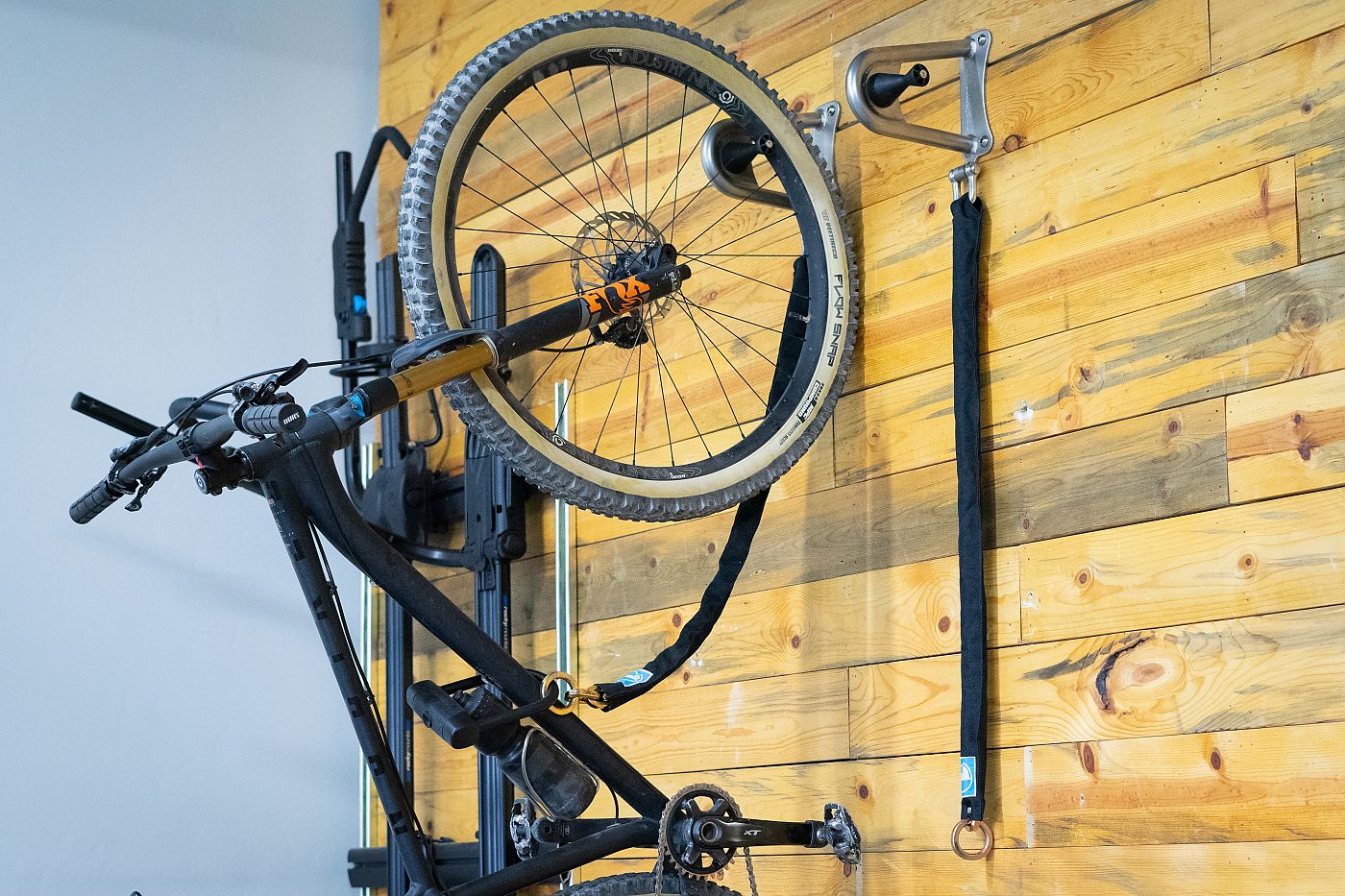 RockyMounts offers new bike storage products with security