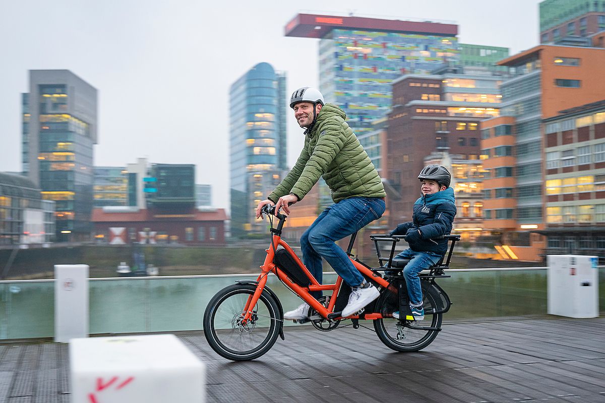 Compact sales utility bike