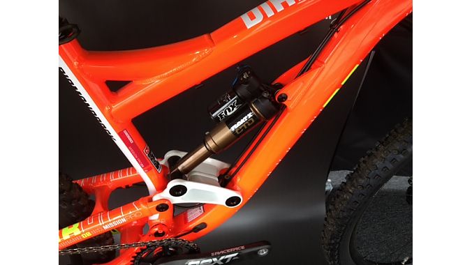 Diamondback’s revamped Knucklebox suspension on the Mission 27.5.