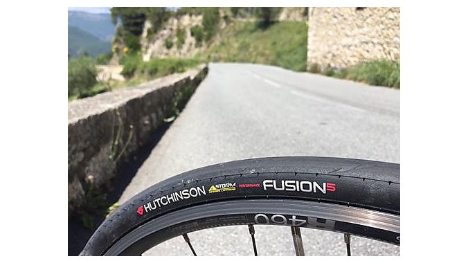 Hutchinson’s Fusion 5 ElevenStorm Performance tubeless-ready models are available at retail now for $86.99.