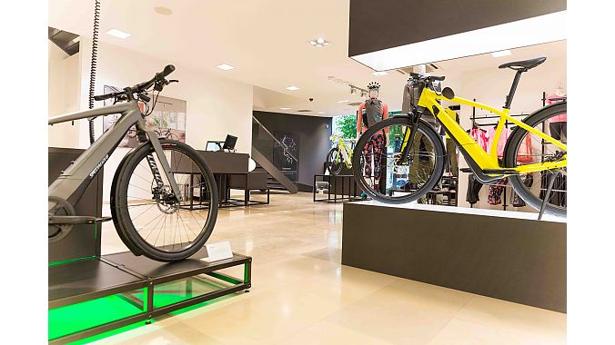 The pop-up showcases Specialized’s Turbo pedal-assist line, as well as a small selection of apparel and riding accessories.