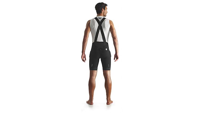 The crossed bib straps are a first for Assos.