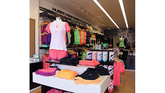 2XU opens second retail store, hires USA president | Bicycle Retailer and Industry News