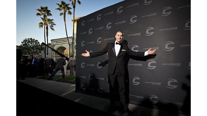 Peter Sagan entering the team presentation on the black carpet