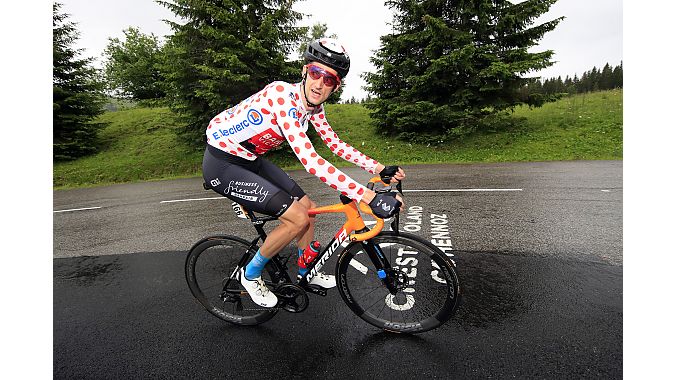 Wout Poels and the Metron 45 SL Disc wheelset.