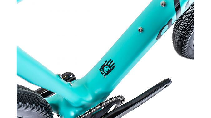 Alchemy features the Cerakote finish on its new Rogue gravel bike.