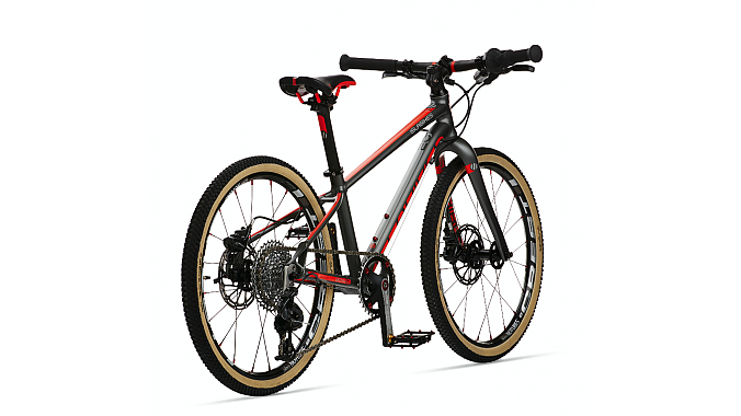 The Beinn Pro Series mountain bike with carbon fork.